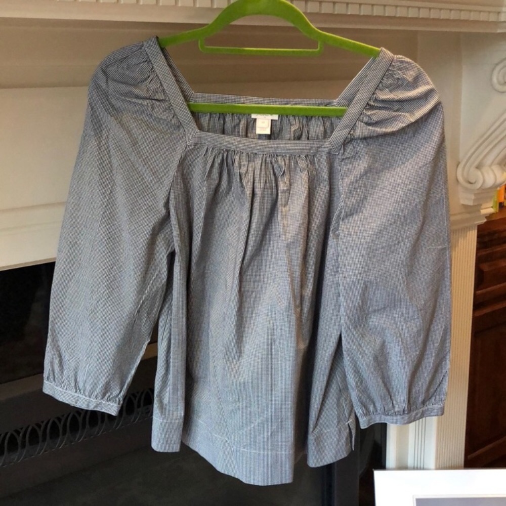 JCrew shirt like new. XS